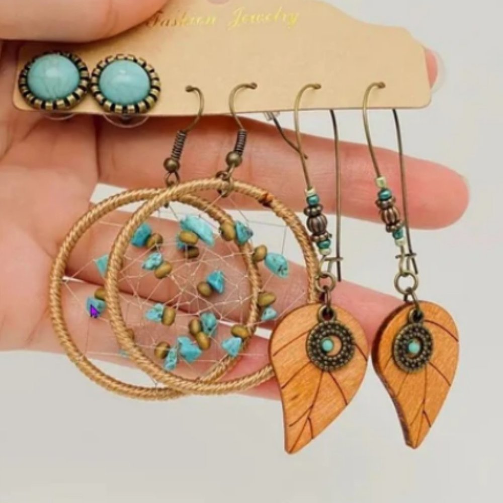 3 Pairs Of Boho Earrings NWOT - Picture 3 of 4